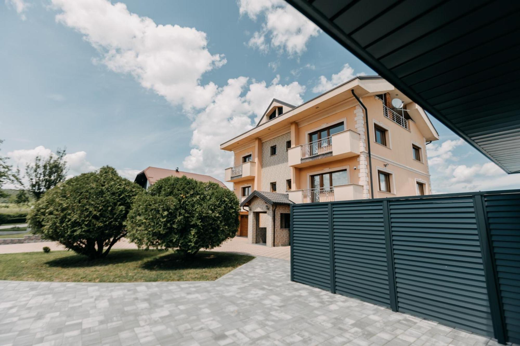 Villa Lamija Bihac Exterior photo