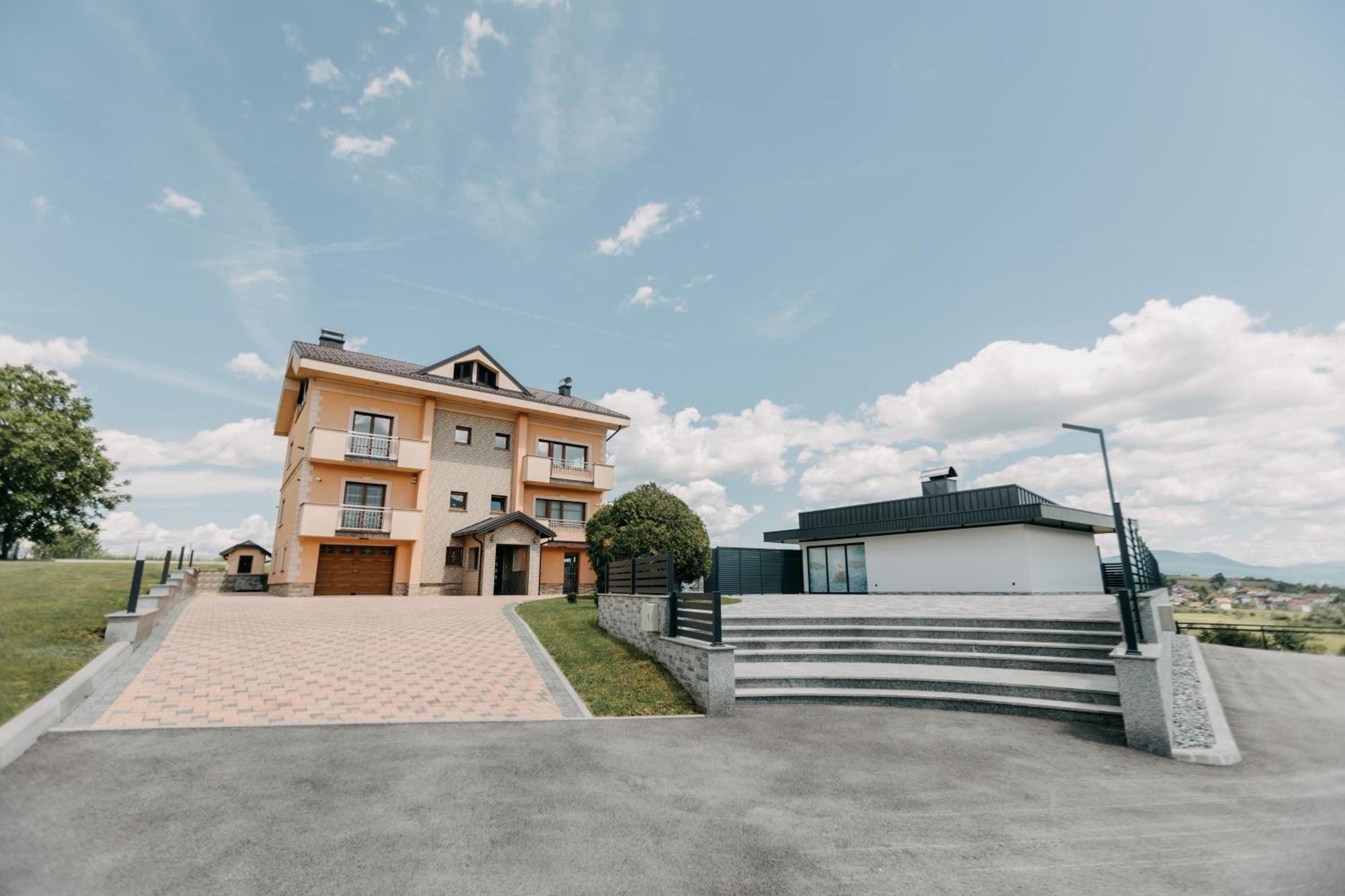 Villa Lamija Bihac Exterior photo